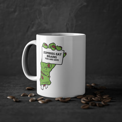 Zombies Eat Brains (Mug) (EU)